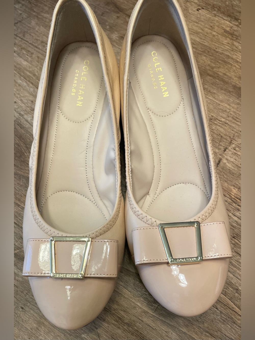 NWOT Cole Haan Emory Nude Cap Toe Wedge Heel w/ Gold Tone Box Sz 7B